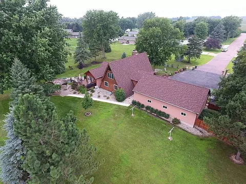 View/Area - 511 4th St W, Jasper, MN 56144 photo 5 of 5