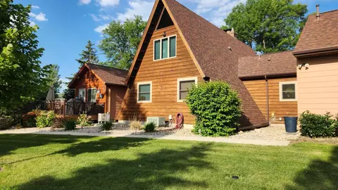Exterior - 511 4th St W, Jasper, MN 56144 photo 4 of 18