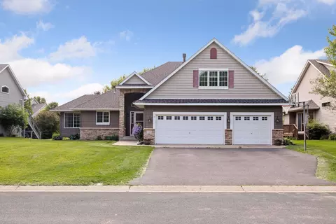 15450 Goodview Ave N, Hugo, MN 55038