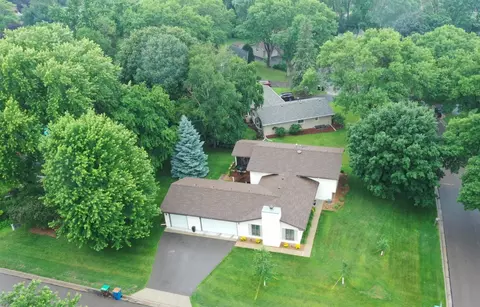 12724 Portland Ct, Burnsville, MN 55337