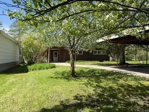 1301 13th Ave, International Falls, MN 56649
