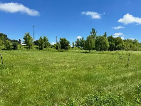 2402 Haddonstone Ln NE, Owatonna, MN 55060
