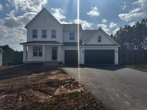 555 Lagrandeur Rd, Somerset, WI 54025