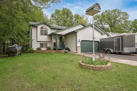 23167 Kerry St NW, Saint Francis, MN 55070