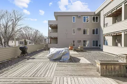 2425 E Franklin Ave #409, Minneapolis, MN 55406 photo 17