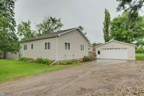 604 2nd Ave S, Leonard, ND 58052 photo 3
