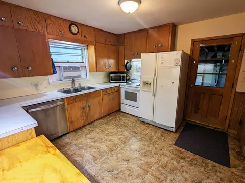 809 16th Ave SE, Austin, MN 55912 photo 4