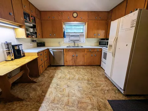 809 16th Ave SE, Austin, MN 55912 photo 3