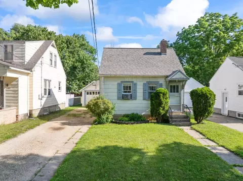 1309 2nd St NE, Rochester, MN 55906