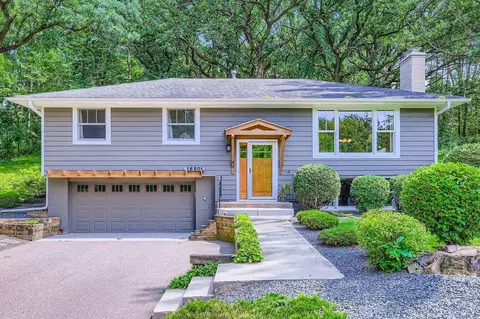 16501 Norwood Dr, Minnetonka, MN 55345
