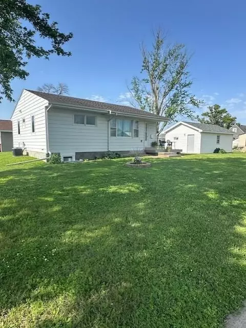 1206 7th Ave NE, Austin, MN 55912
