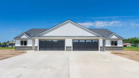 324 Old Glory Dr NE, Alexandria, MN 56308