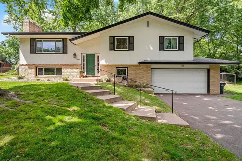 941 Cannon Ave, Shoreview, MN 55126