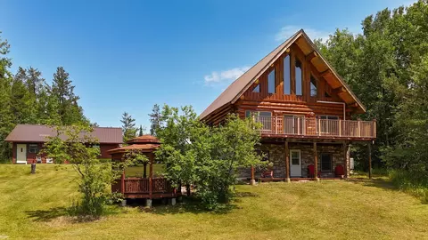 2338 Olson Rd, Carlton, MN 55718