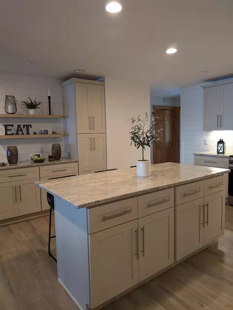 Kitchen - 429 Goshawk Ln NW, Hackensack, MN 56452 photo 2 of 5