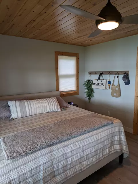 Bedroom - 429 Goshawk Ln NW, Hackensack, MN 56452 photo 1 of 3