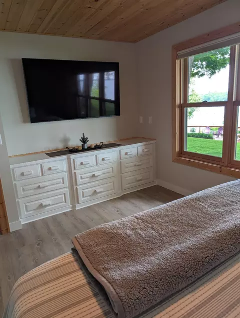 Bedroom - 429 Goshawk Ln NW, Hackensack, MN 56452 photo 2 of 3