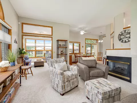 4145 Arbor Ln, Eagan, MN 55122 photo 9