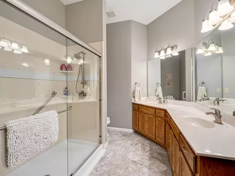 4145 Arbor Ln, Eagan, MN 55122 photo 17