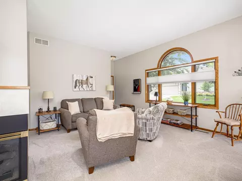 4145 Arbor Ln, Eagan, MN 55122 photo 5