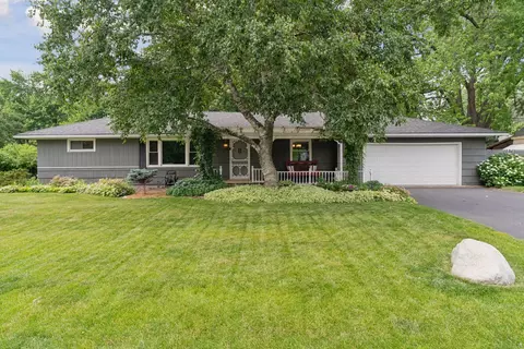 8640 Queen Ave S, Bloomington, MN 55431