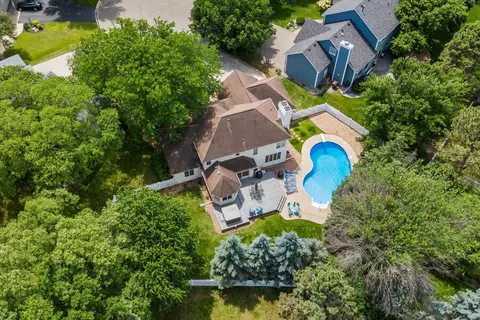 3505 Rae Ct, Woodbury, MN 55125
