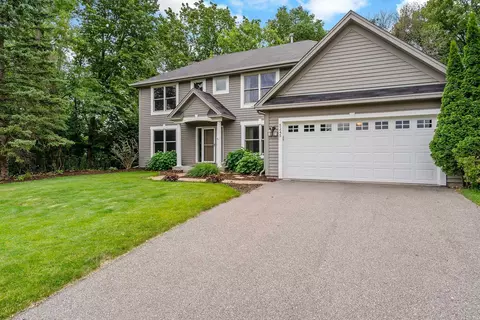 5245 Dufferin Dr, Savage, MN 55378