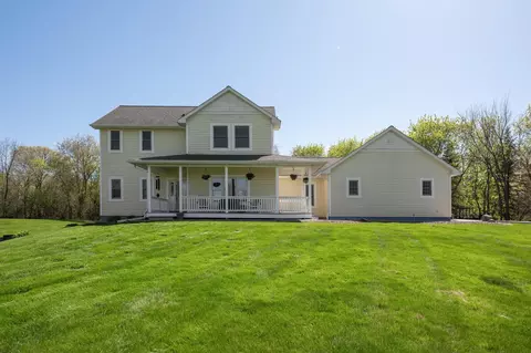 423 172nd Ave, Somerset, WI 54025