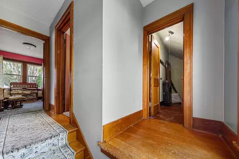 Entry Way - 506 Fowler St, Faribault, MN 55021 photo 2 of 2