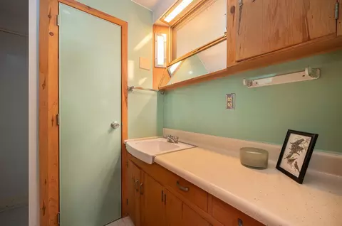 Bath - 126 Marsh Hawk Ln NE, Hackensack, MN 56452 photo 1 of 3