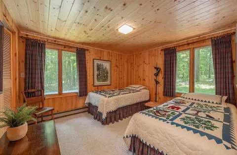 Bedroom - 126 Marsh Hawk Ln NE, Hackensack, MN 56452 photo 3 of 4