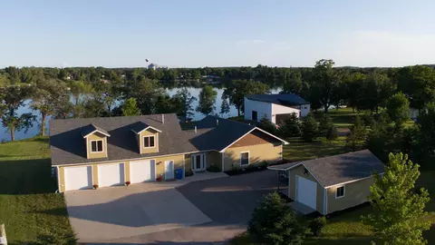 163 N Shore Dr, Underwood, MN 56586