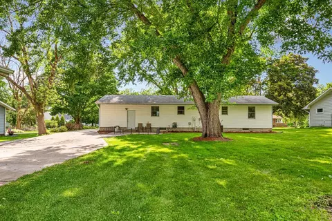 Exterior - 103 9th Ave SE, Faribault, MN 55021 photo 10 of 10