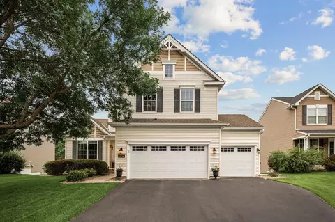 1826 Penstemon Ln, Shakopee, MN 55379
