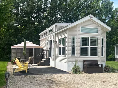 20965 S Lakeshore Dr #11, Glenwood, MN 56334