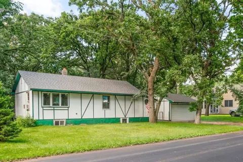 2170 Quarry Ave S, Lake Saint Croix Beach, MN 55043