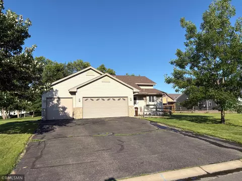 500 Albion Pl, Maple Lake, MN 55358