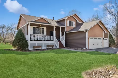 1284 Otter Ridge Rd, White Bear Township, MN 55110