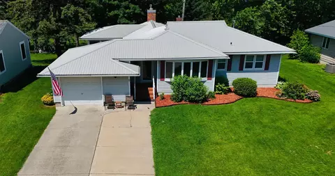 25 3rd Ave NW, Harmony, MN 55939