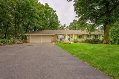 69497 233rd St, Dassel, MN 55325