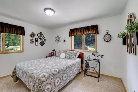 Bedroom - 216 E Summit Ave, Walker, MN 56484 photo 3 of 7