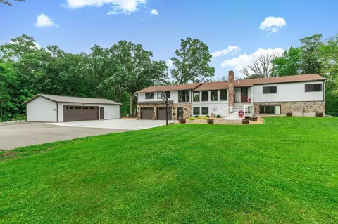 5894 County Road 136, Saint Cloud, MN 56301
