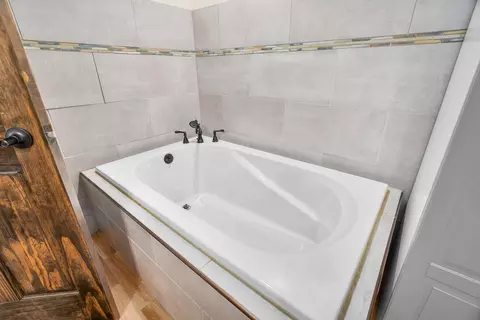 Bath - 317 Garfield Ave, Champlin, MN 55316 photo 5 of 5