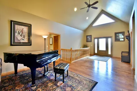 Entry Way - 34740 County Road 9, Avon, MN 56310 photo 1 of 4