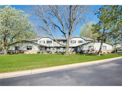 11348 Ibis St NW, Coon Rapids, MN 55433
