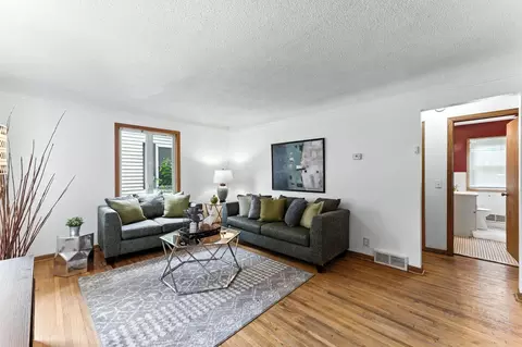 4951 Newton Ave N, Minneapolis, MN 55430