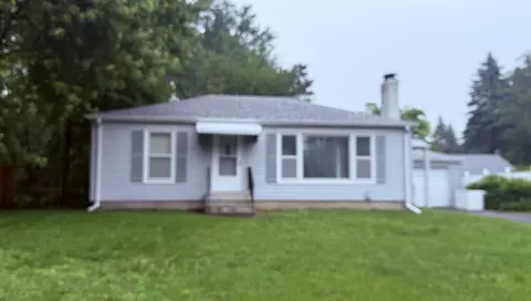 1895 Edgewater Ave, Arden Hills, MN 55112