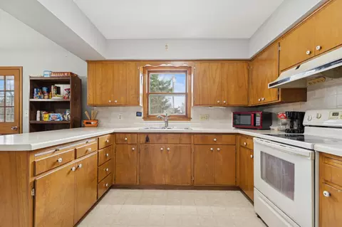 Kitchen - 620 8th St SW, Faribault, MN 55021 photo 1 of 2