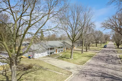 View/Area - 620 8th St SW, Faribault, MN 55021 photo 1 of 2
