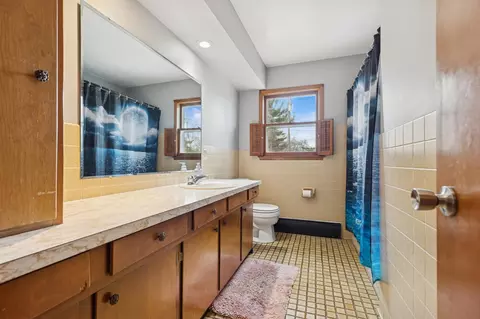 Bath - 620 8th St SW, Faribault, MN 55021 photo 1 of 2